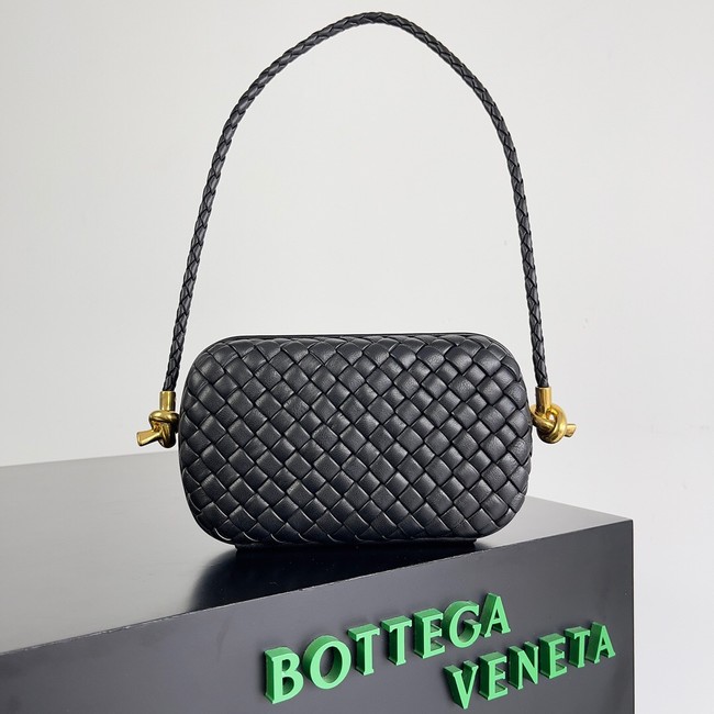 Bottega Veneta Knot With Chain A776662 black