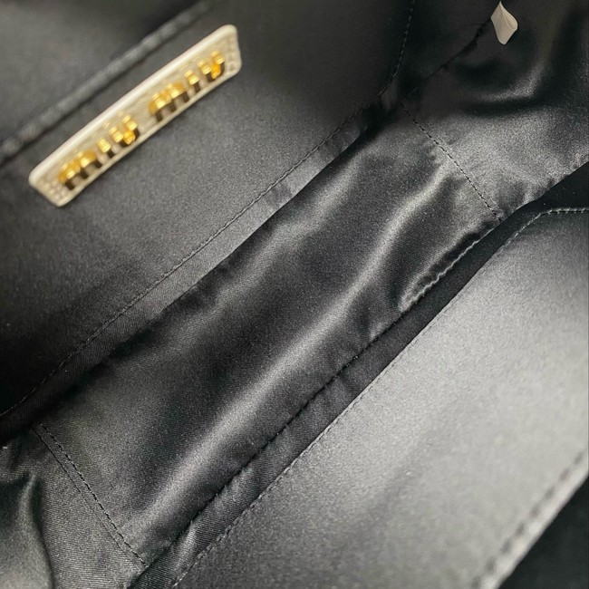 Miu Miu Wander Matelasse Original Sheepskin Bag M-014 Cream