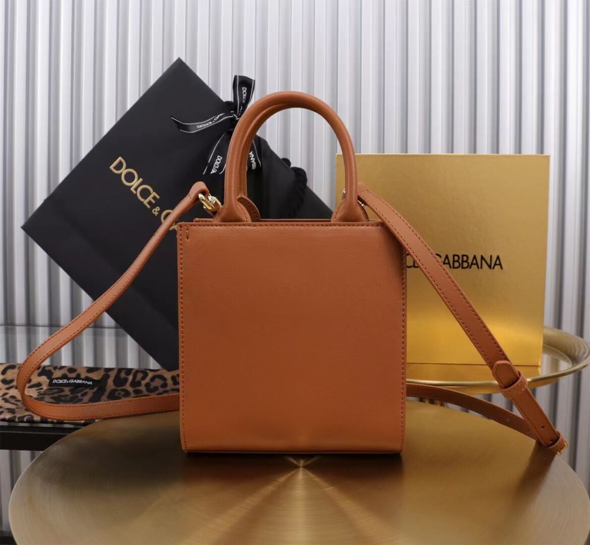 Dolce & Gabbana leather Shoulder Bag G6507 brown Dolce & Gabbana leather Shoulder Bag G6507 brown