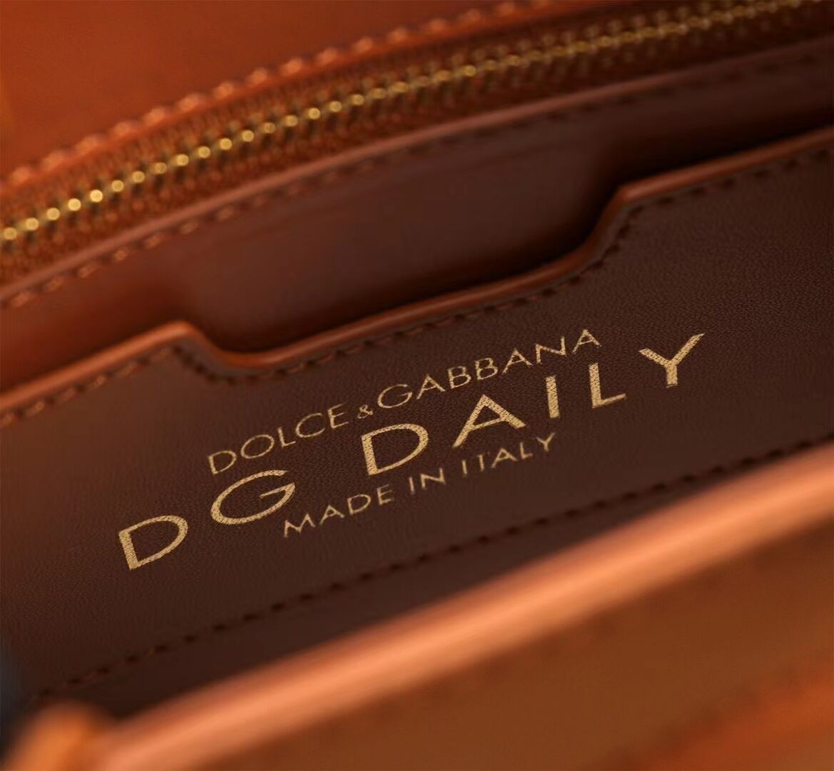 Dolce & Gabbana leather Shoulder Bag G6507 brown Dolce & Gabbana leather Shoulder Bag G6507 brown