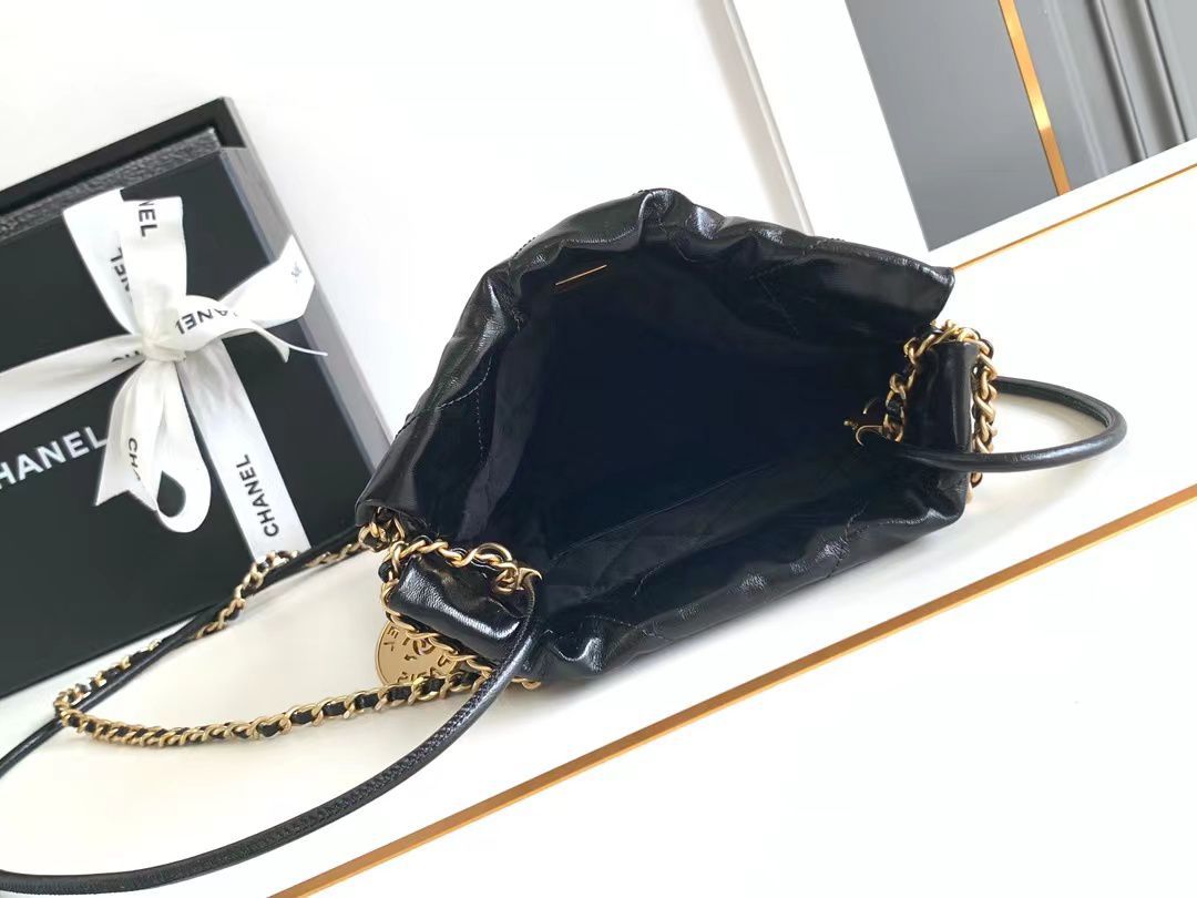 CHANEL 22 Mini Pearl Chain Handbag AS3980 Black CHANEL 22 Mini Pearl Chain Handbag AS3980 Black