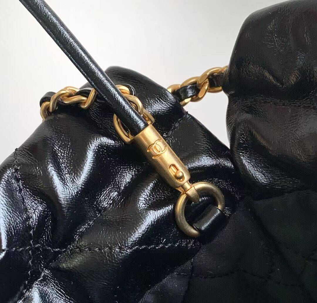 CHANEL 22 Mini Pearl Chain Handbag AS3980 Black CHANEL 22 Mini Pearl Chain Handbag AS3980 Black