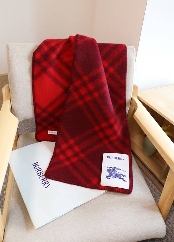 Burberry Scarf BBC00175 Burberry Scarf BBC00175