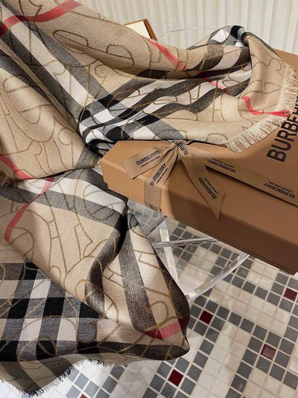 Burberry Scarf BBC00192 Burberry Scarf BBC00192