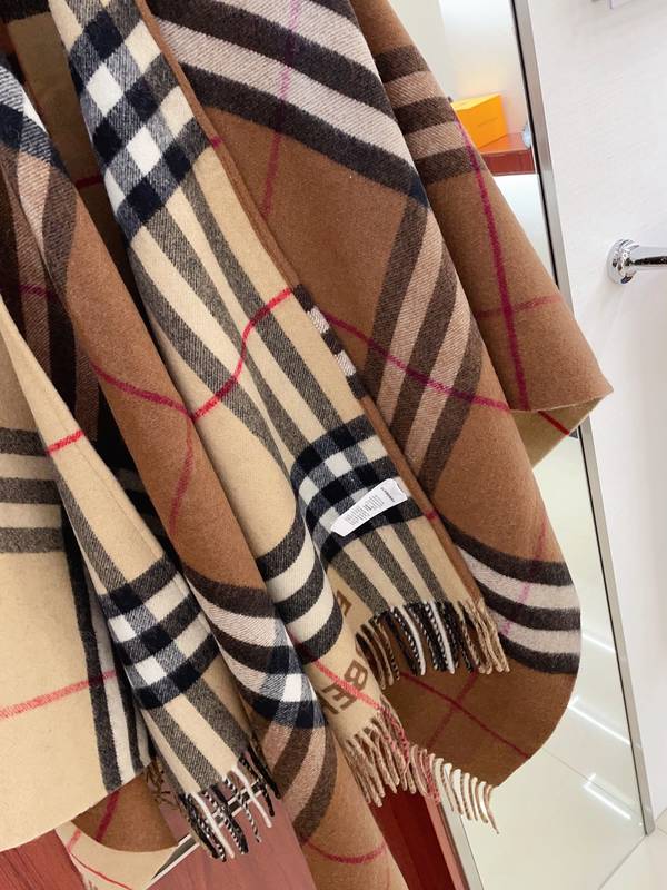 Burberry Cloak BBC00204 Burberry Cloak BBC00204
