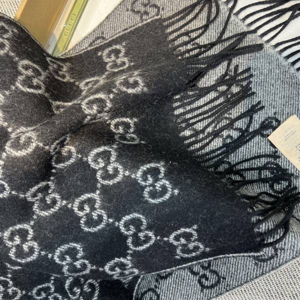 Gucci Scarf GUC00346 Gucci Scarf GUC00346