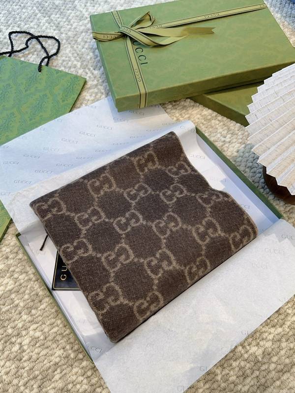Gucci Scarf GUC00358 Gucci Scarf GUC00358
