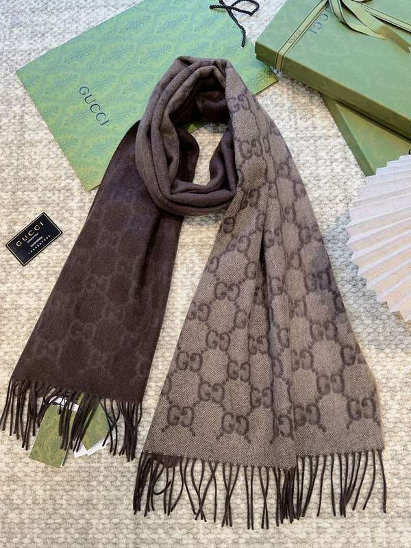 Gucci Scarf GUC00358 Gucci Scarf GUC00358
