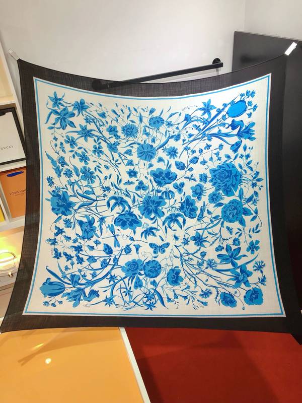 Gucci Scarf GUC00392 Gucci Scarf GUC00392