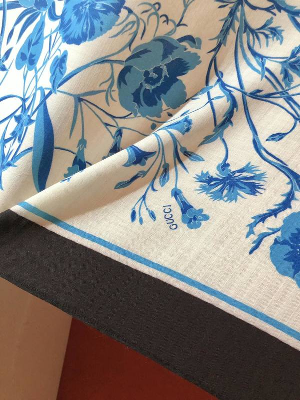 Gucci Scarf GUC00392 Gucci Scarf GUC00392