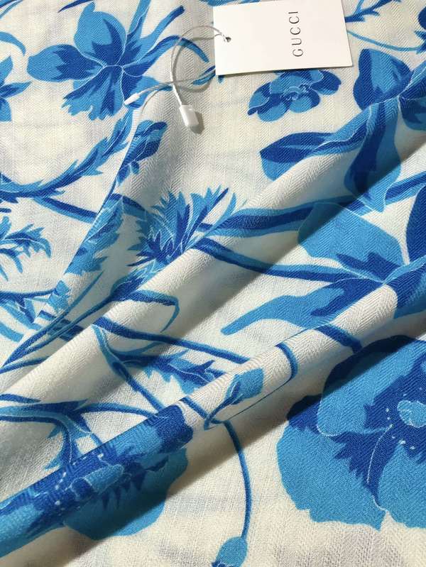 Gucci Scarf GUC00392 Gucci Scarf GUC00392