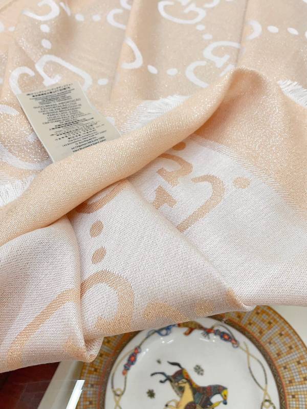 Gucci Scarf GUC00398 Gucci Scarf GUC00398