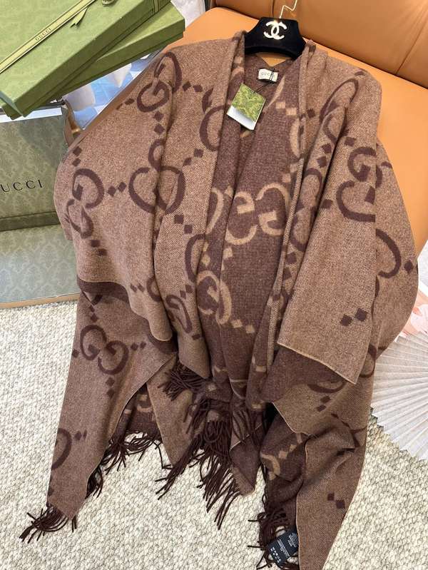 Gucci Cloak GUC00405 Gucci Cloak GUC00405