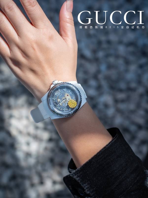 Gucci Watch GUW00136 Gucci Watch GUW00136