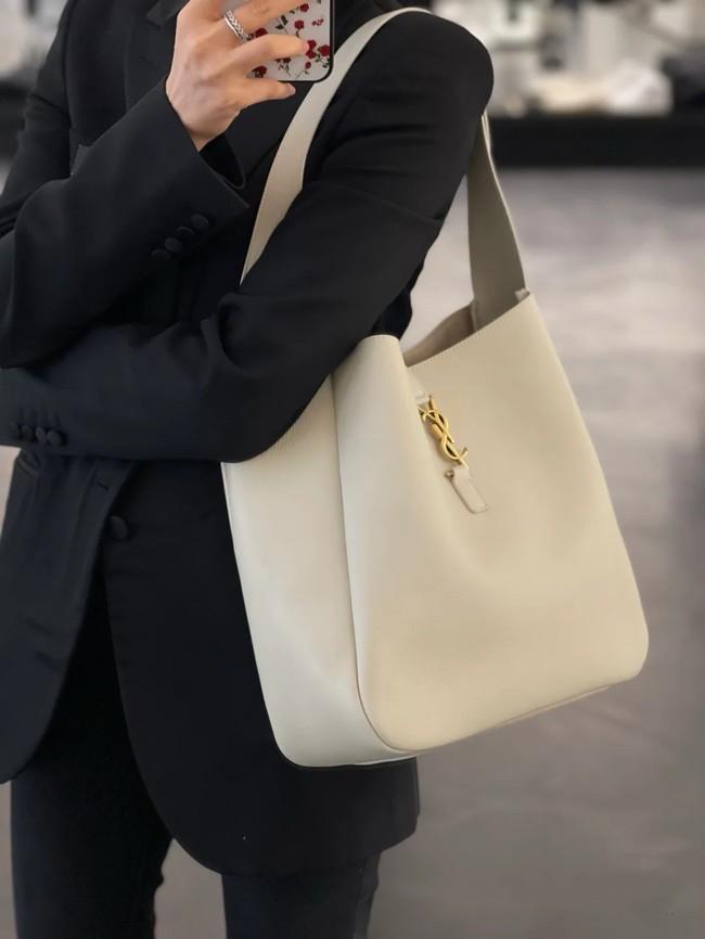 SAINT LAURENT LE 5 A 7 SUPPLE LARGE IN GRAINED LEATHER 753837 BLANC VINTAGE