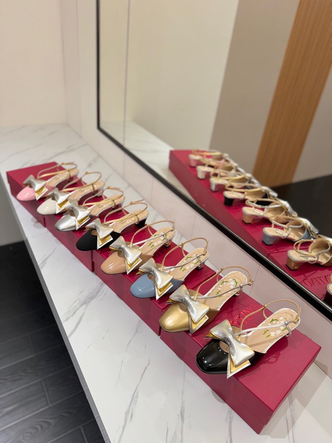 Valentino WOMENS SANDAL 55876-1