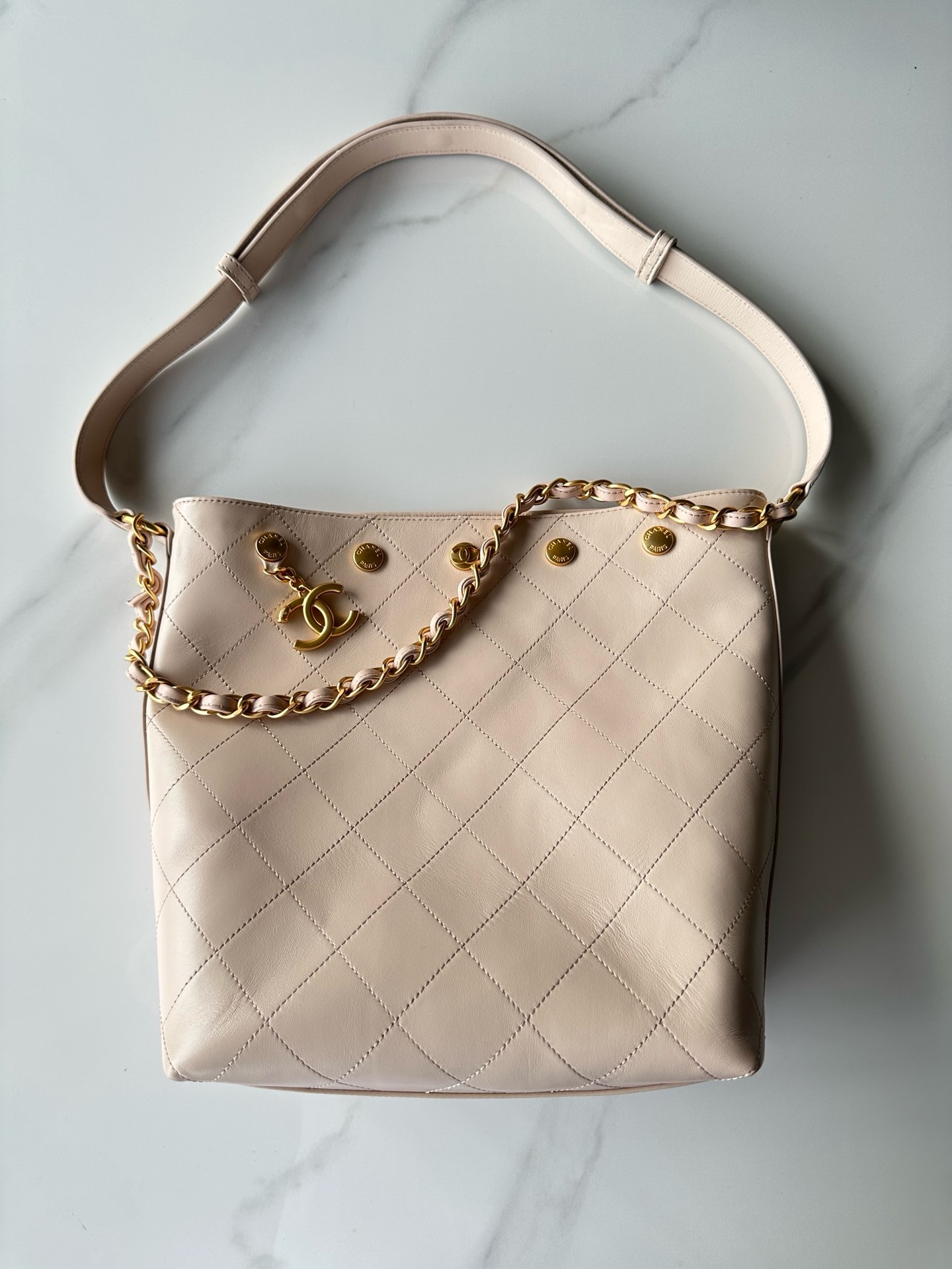 Chanel LARGE BUCKET BAG AS5406 Beige