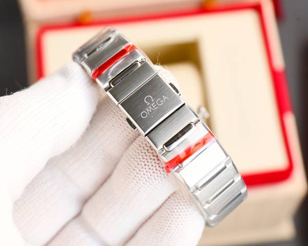 Omega Watch OMW00813-1