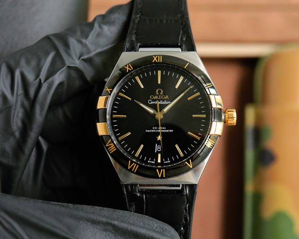 Omega Watch OMW00861
