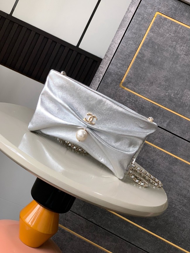 Chanel CLUTCH WITH CHAIN AP4613 Silver