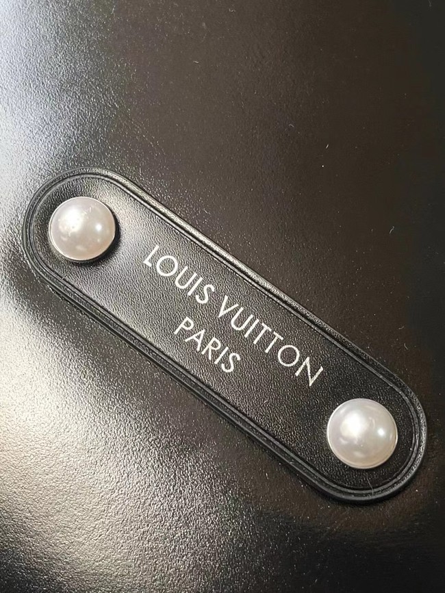 Louis Vuitton Noe Cargo M14018 black