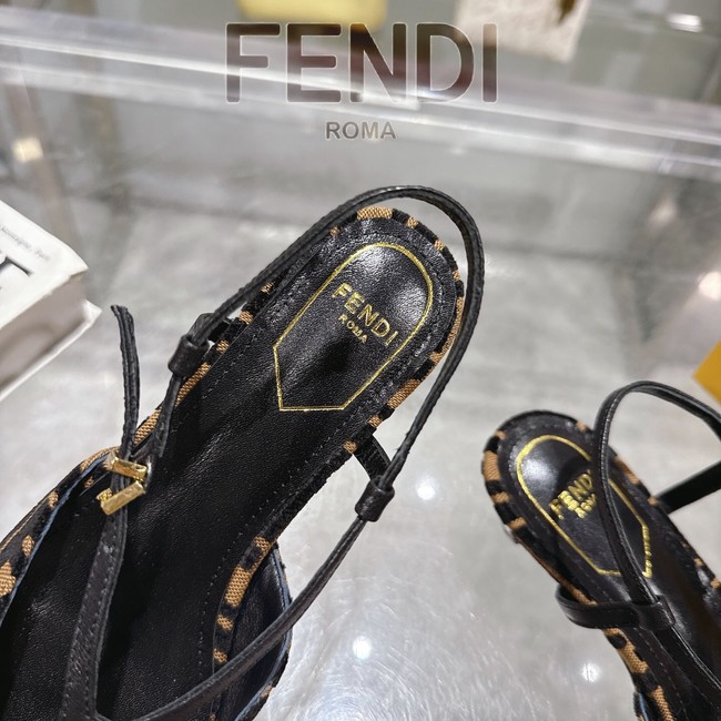 Fendi WOMENS SANDAL 44867-7