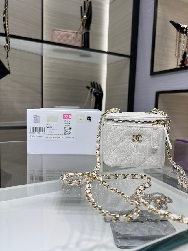 CHANEL Classic Small Vanity with Chain AP1340 white