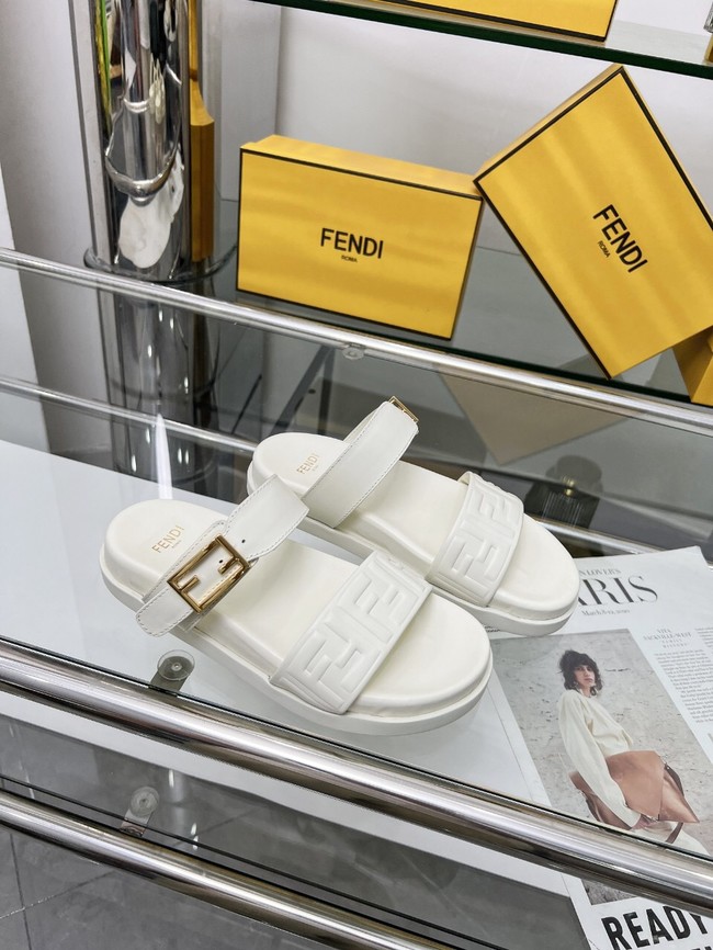 Fendi WOMENS SANDAL 44967-8