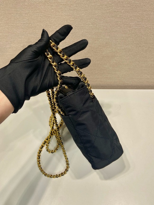 Prada Re-Edition nylon shoulder bag 1BD647 black