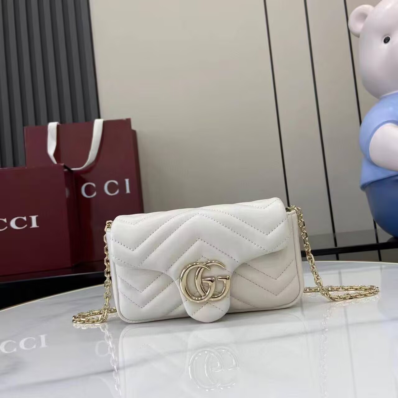 GUCCI GG MARMONT MINI SHOULDER BAG 841290 White&Light Gold-Tone
