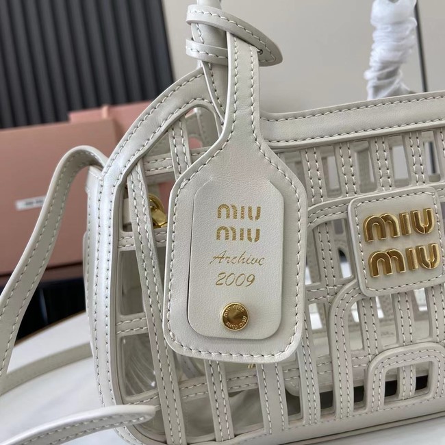 MIUMIU Leather basket 5BA294 white