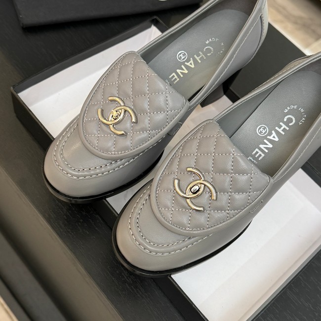 Chanel Mocassins Lambskin 45026-21