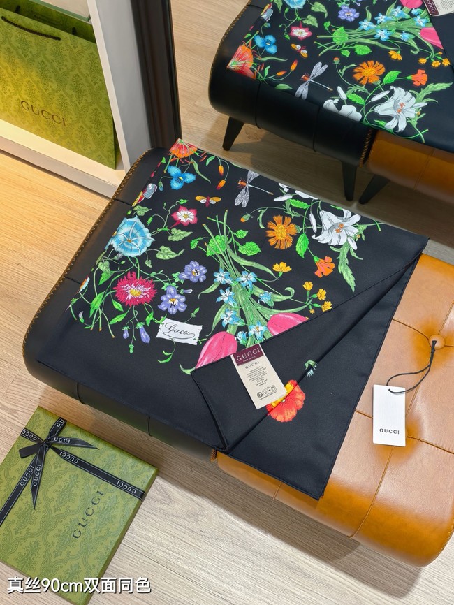 Gucci Shawl Cashmere and Silk Jacquard KY115