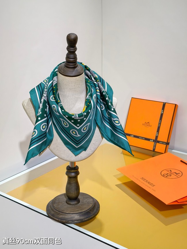 Hermes Shawl Cashmere and Silk Jacquard KY100