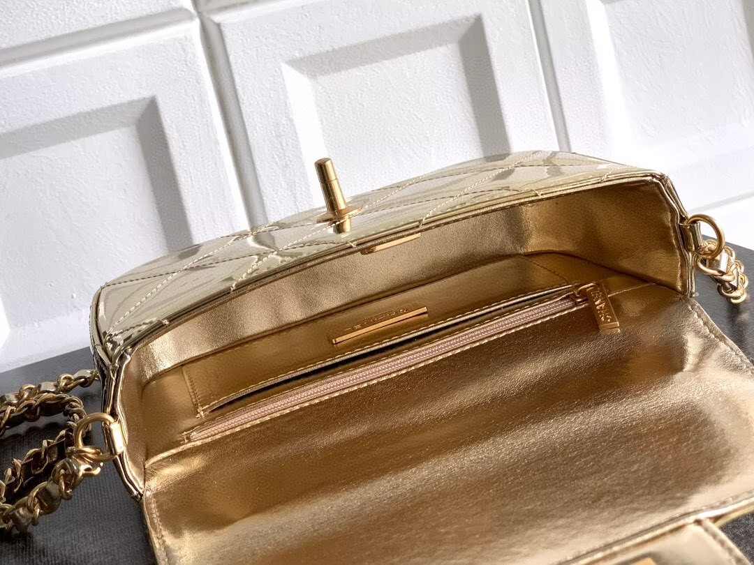 Chanel 25K Original Patent Leather Top Handle Bag  A6320 Gold