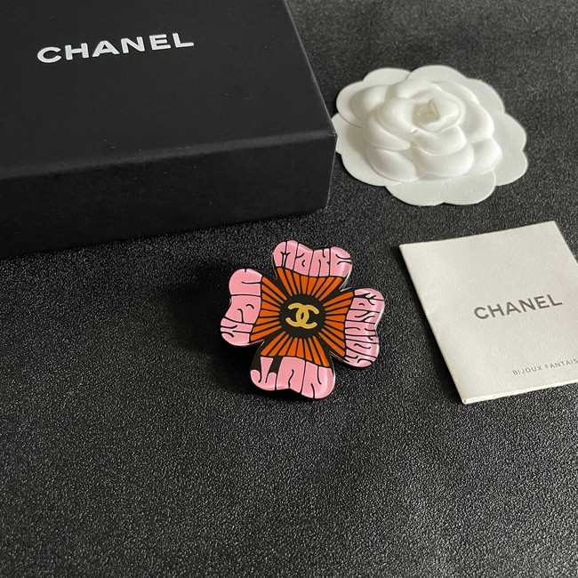 Chanel brooch CE81714