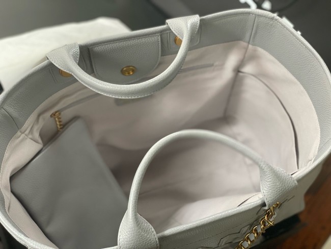 CHANEL Large Tote A66941 light gray