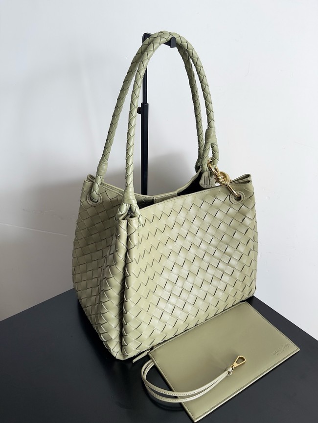 Bottega Veneta Parachute 826212 Pickle&Brass finish