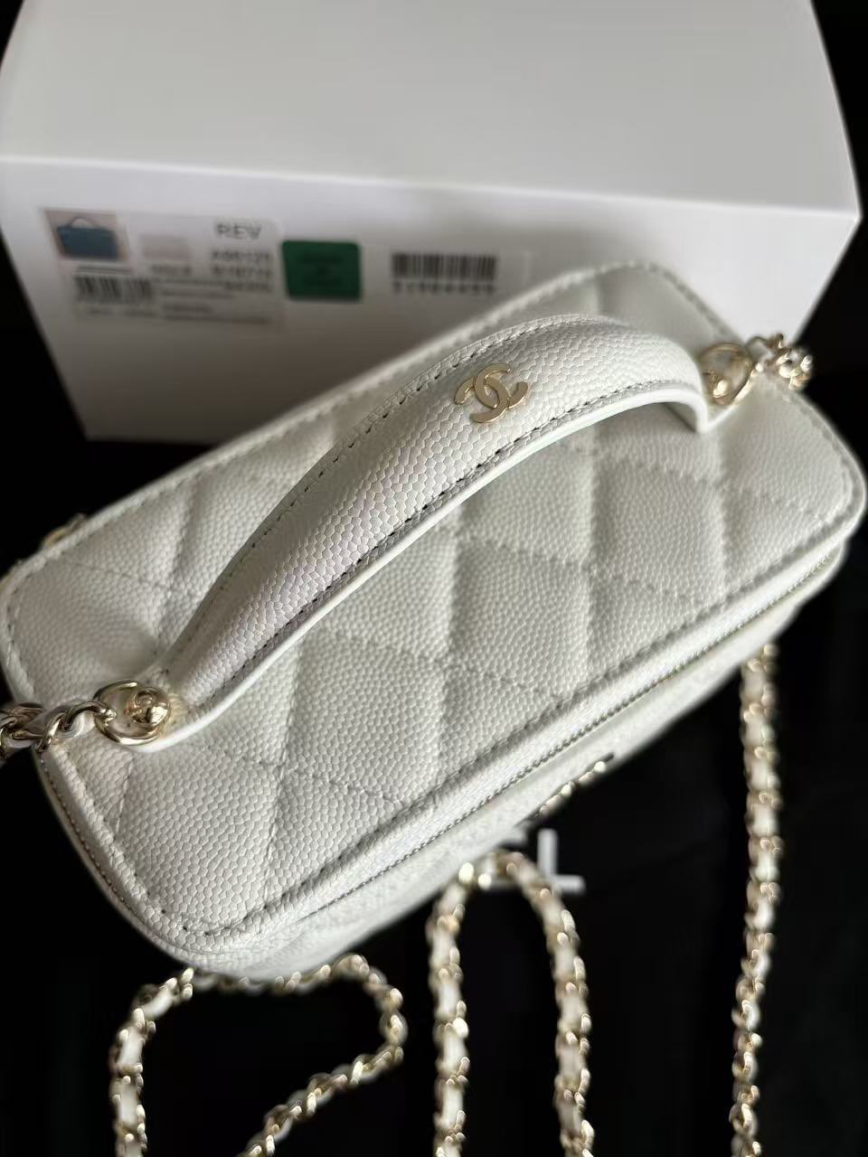 Chanel 25C Original Caviar Leather A96125 White Chanel 25C Original Caviar Leather A96125 White