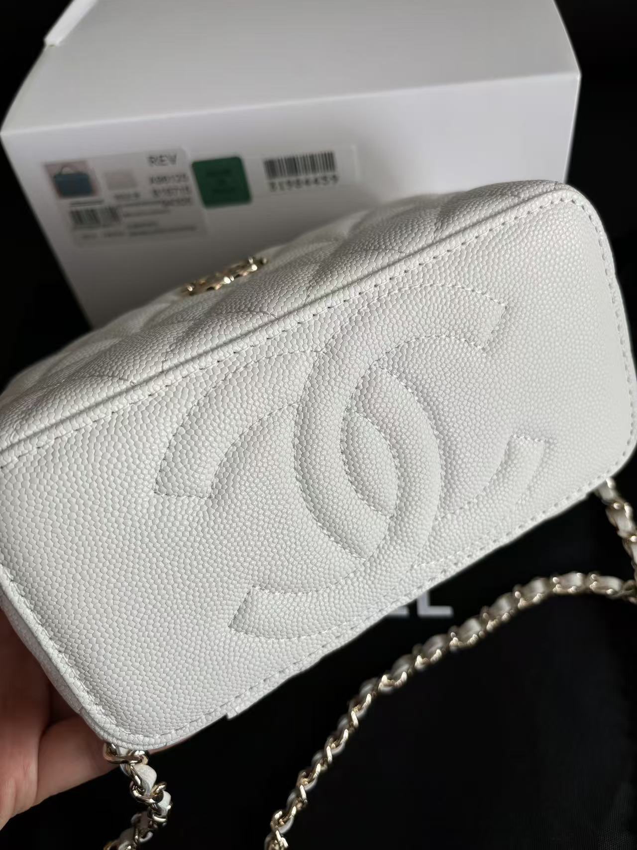 Chanel 25C Original Caviar Leather A96125 White Chanel 25C Original Caviar Leather A96125 White