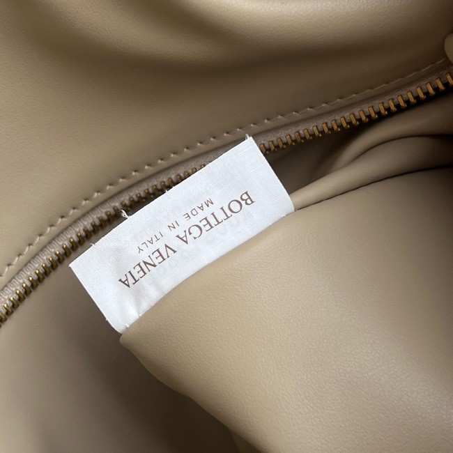 Bottega Veneta Hop calf leather Suede 796262 Brass finish