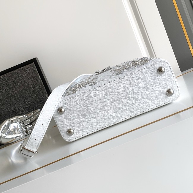 Louis Vuitton Capucines Mini M80083 white