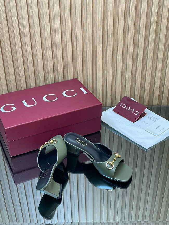 Gucci Womens slide sandal with Horsebit 55706-5