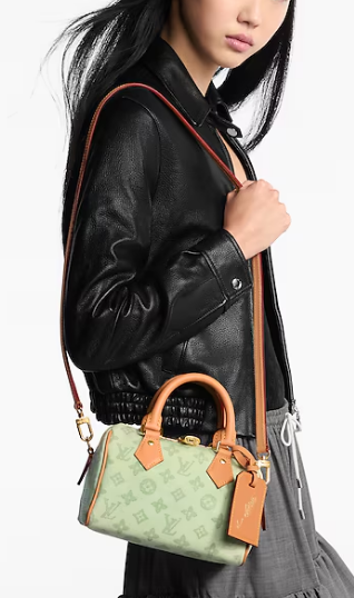 Louis Vuitton Speedy Bandouliere 20 M27530 Green Asnieres Louis Vuitton Speedy Bandouliere 20 M27530 Green Asnieres