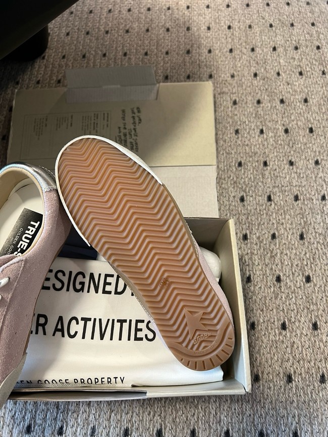 GOLDEN GOOSE DELUXE BRAND flats 66925-4